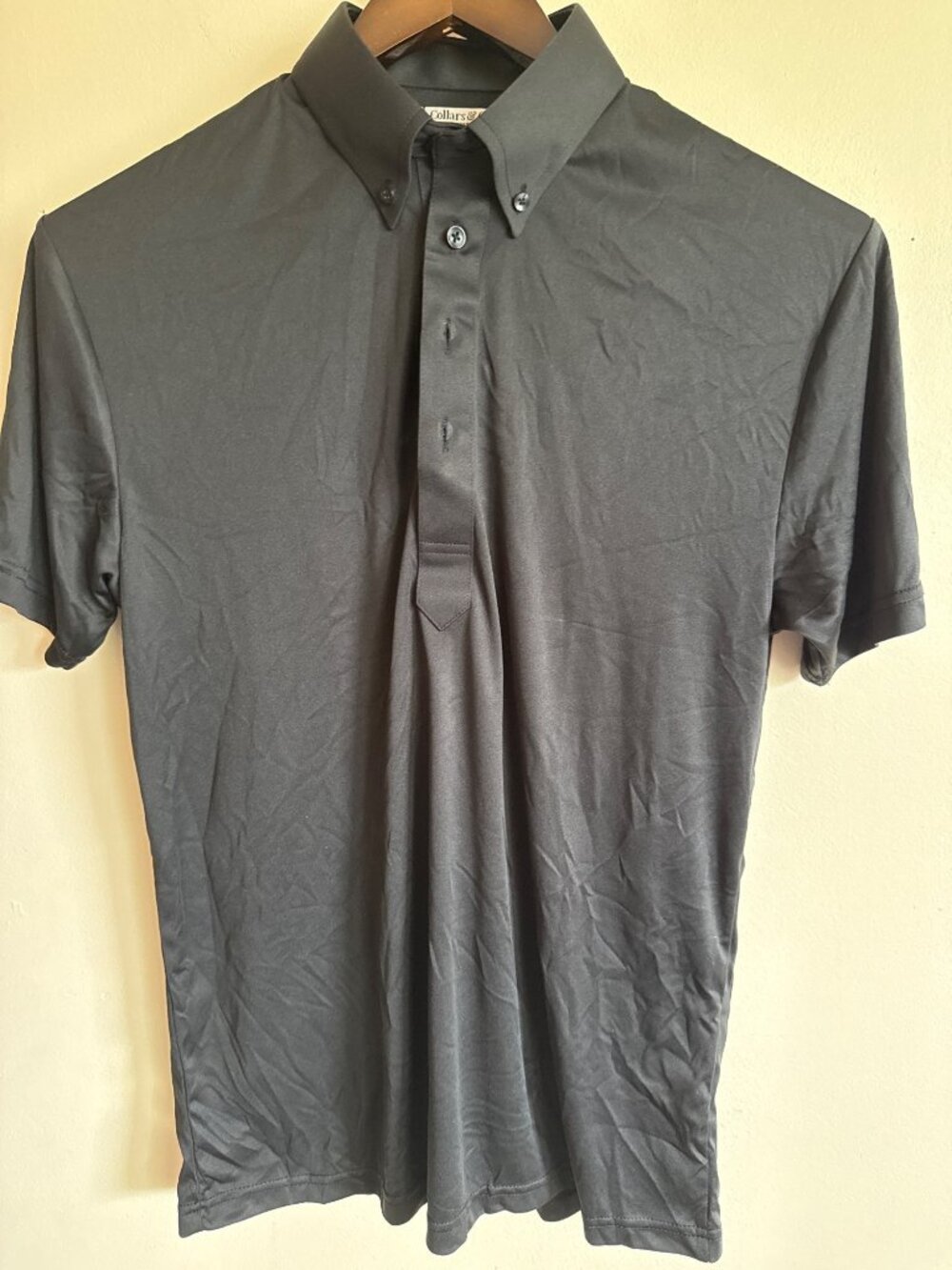 Mens Black Dress Collar Polo Shirt Medium 100% Polyester Collars & Co Short Slee
